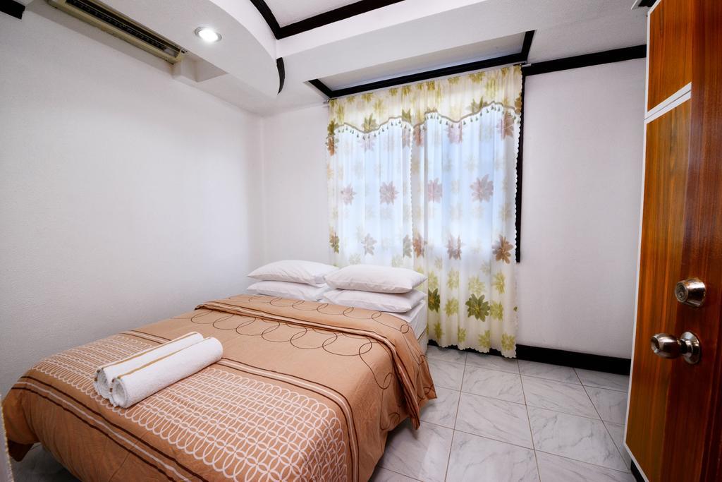 Jaimee'S Hotel, Resort And Restaurant Maasin  Zimmer foto